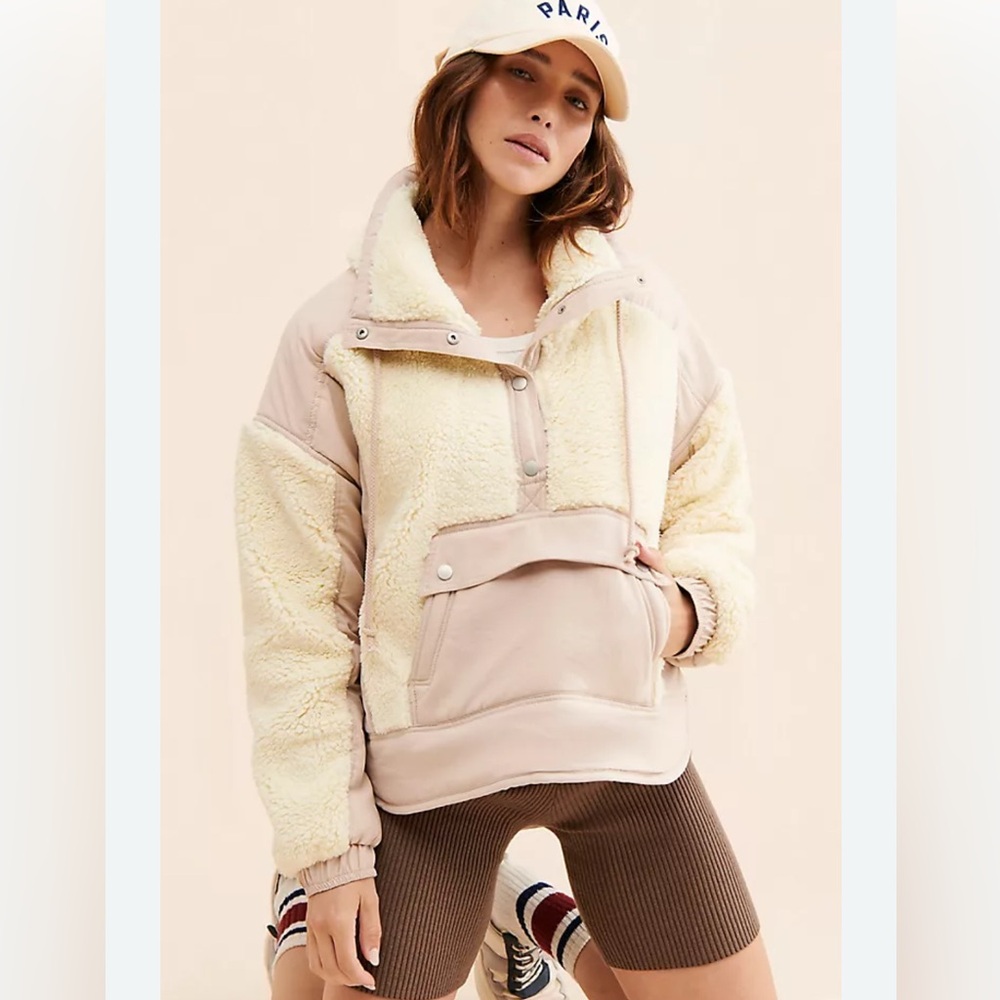 Daily Practice by Anthropologie Long-Sleeve Sherpa Jacket
Gently worn 
Size S